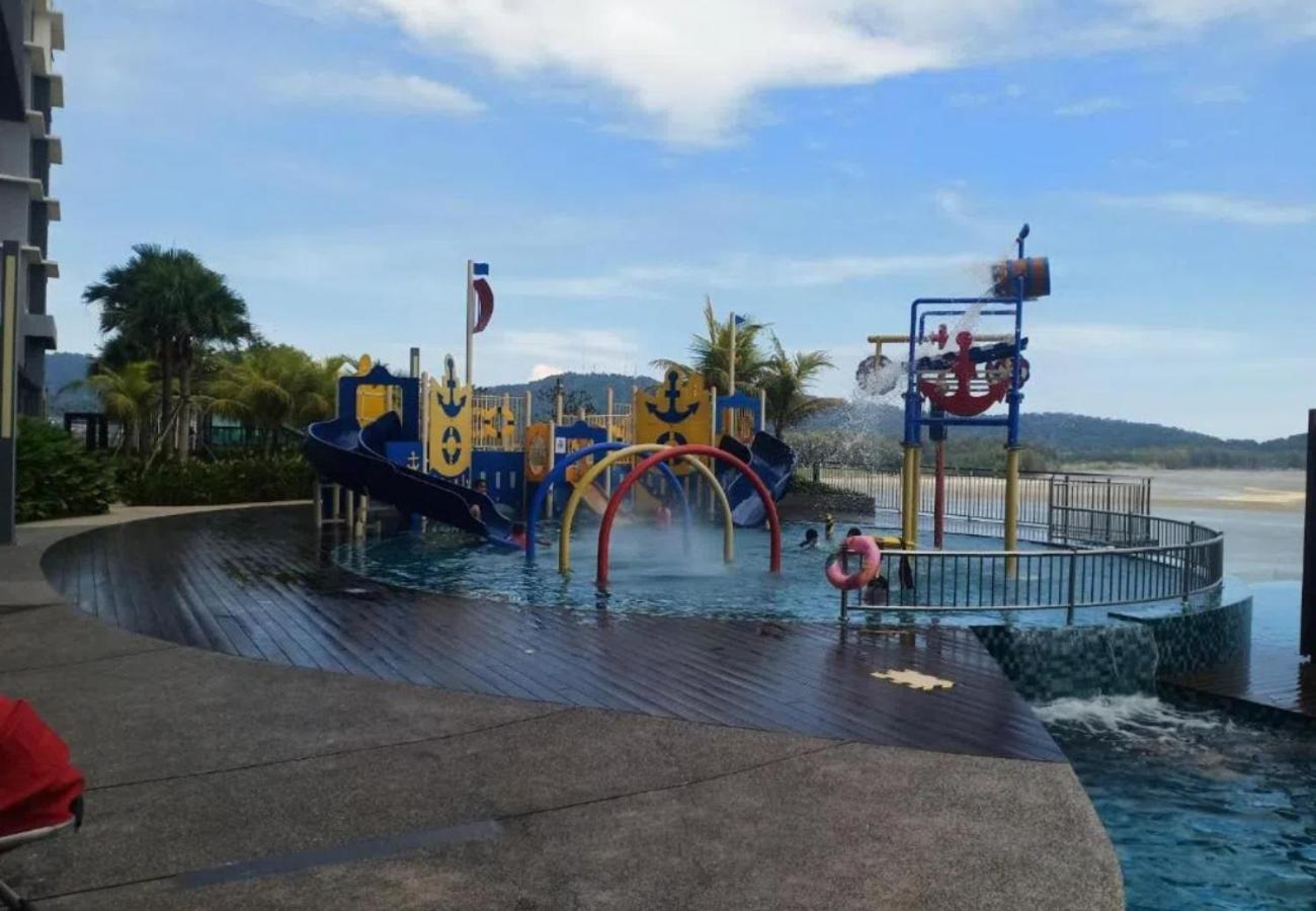 Oceanbay2 Seaview 6Pax Studio Netflix A-18-12 Kuantan Buitenkant foto