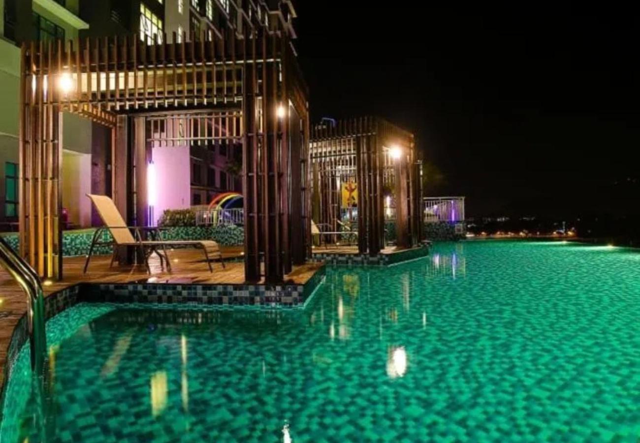 Oceanbay2 Seaview 6Pax Studio Netflix A-18-12 Kuantan Buitenkant foto